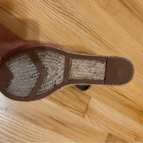 Wedges - Picture 3 of 4